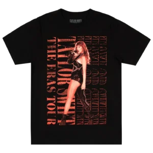 TAYLOR SWIFT | THE ERAS TOUR REPUTATION LIVE PHOTO OVERSIZED T-SHIRT